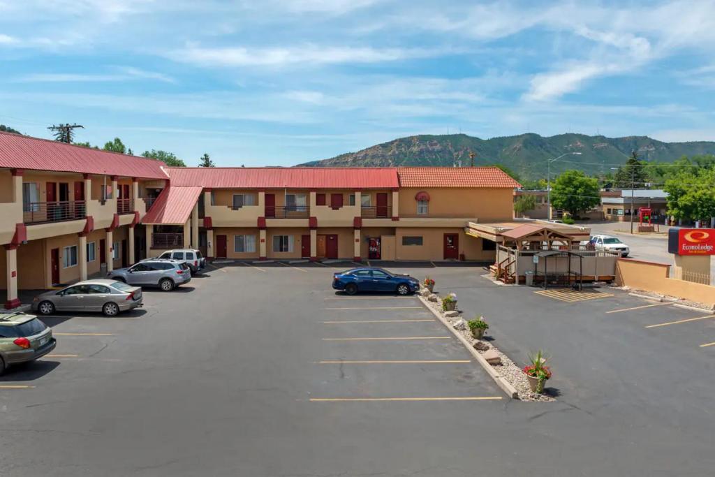 Econo Inn&suites 2*