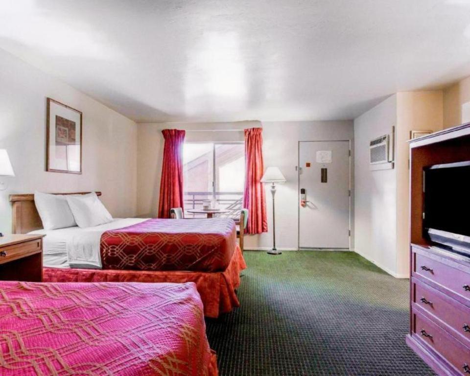 Hotel Econo Inn&suites Durango